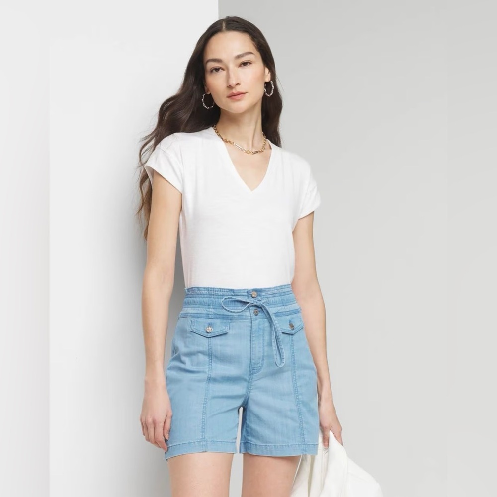 NWOT White House Black Market extra high rise Tencel denim 5” shorts